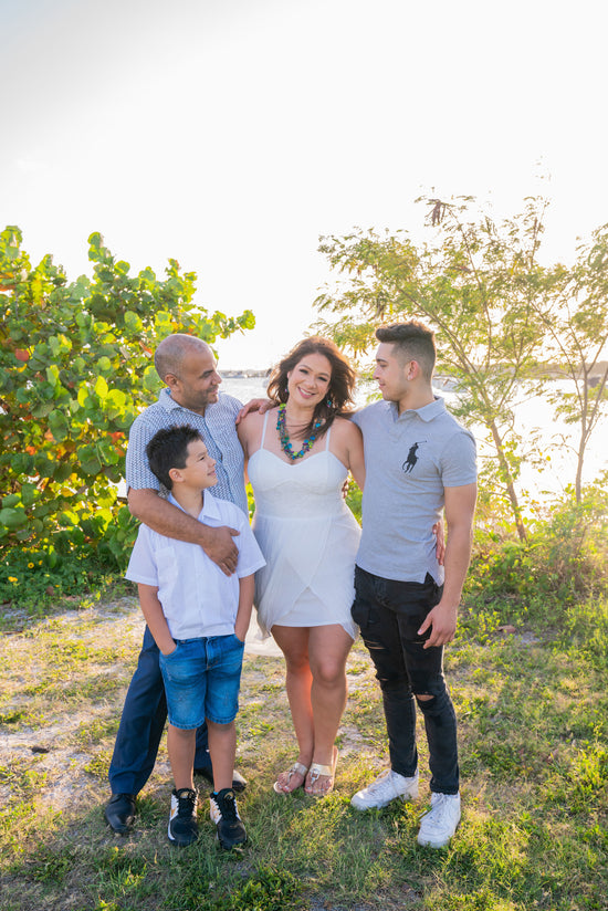 At VR Seeds and Fruits, and as the family we are, we feel both passionate and committed to the integrity of this business. I feel grateful to have my husband and two children on board supporting me every step of the way on this journey.
