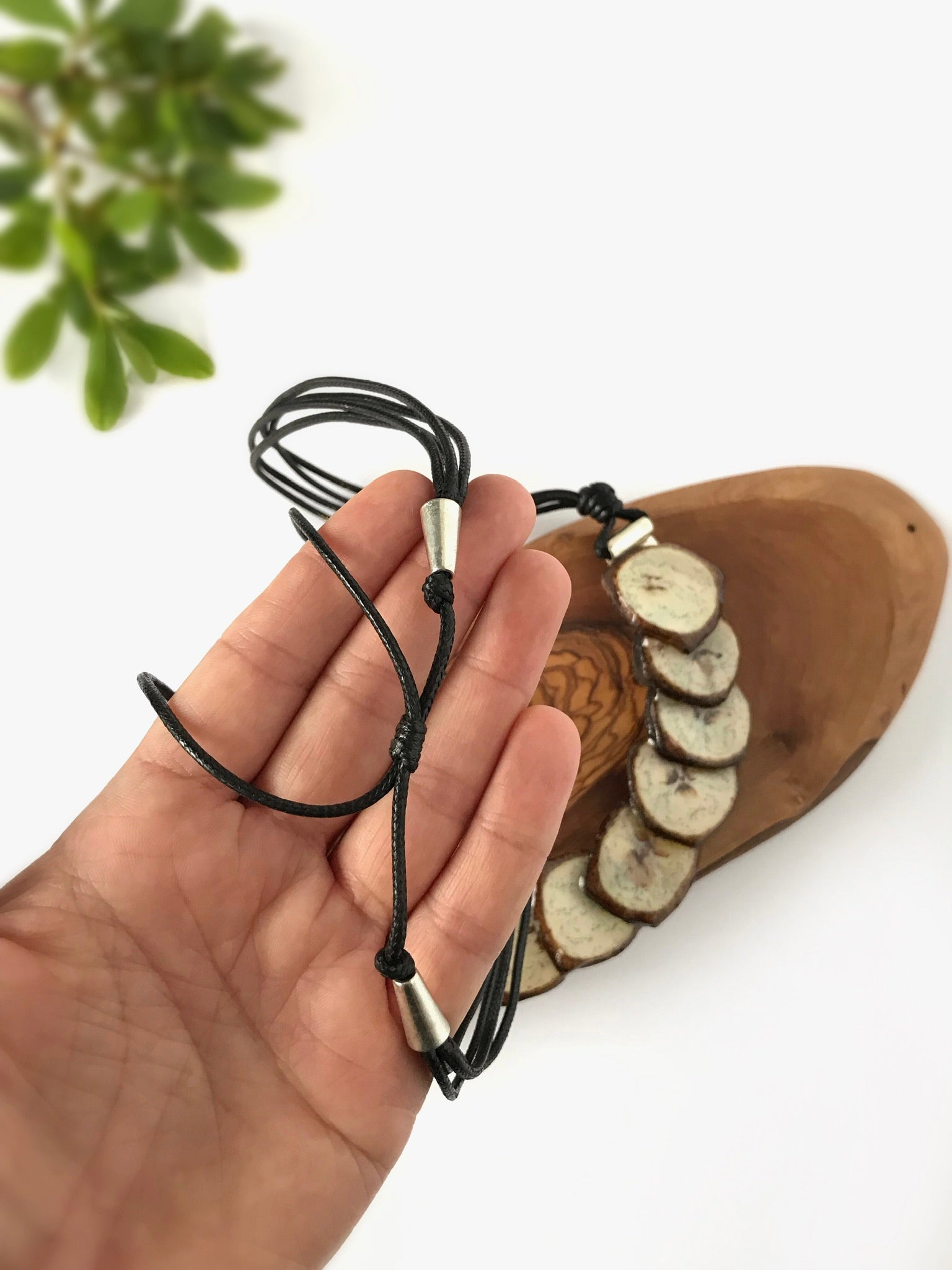 ARAWAK NECKLACE | VR Seeds and Fruits