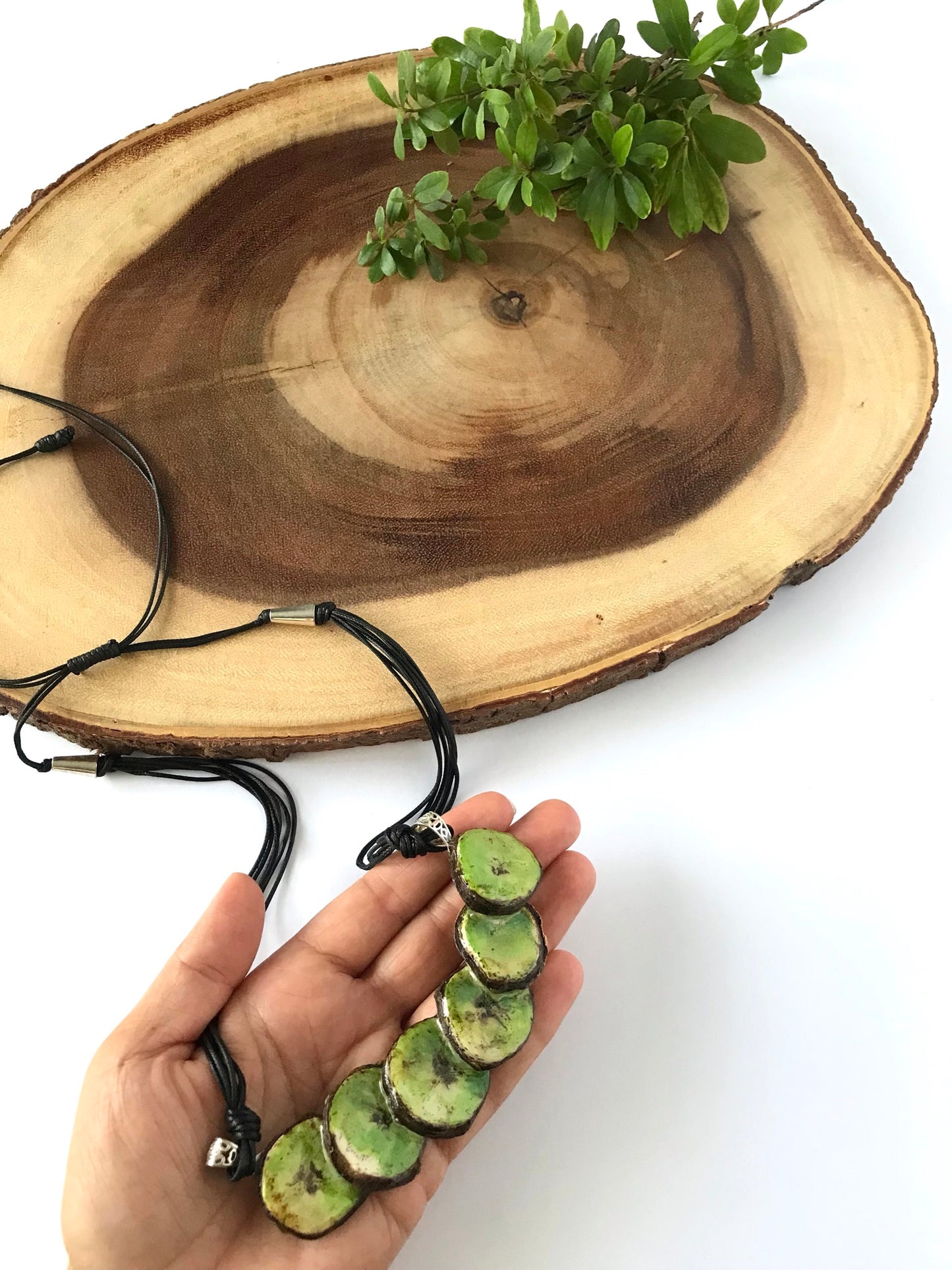 ARAWAK NECKLACE | VR Seeds and Fruits