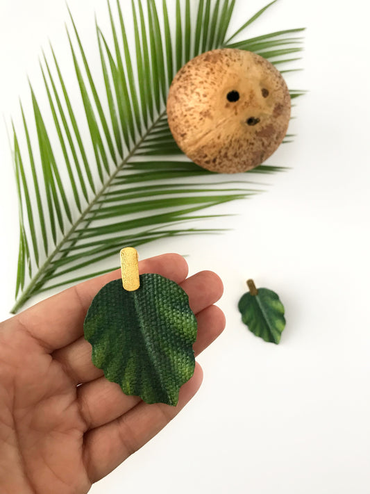 COFFEE PLANT LEAF EARRINGS | VR Seeds and Fruits