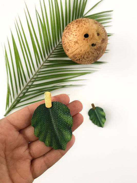 COFFEE PLANT LEAF EARRINGS | VR Seeds and Fruits 
