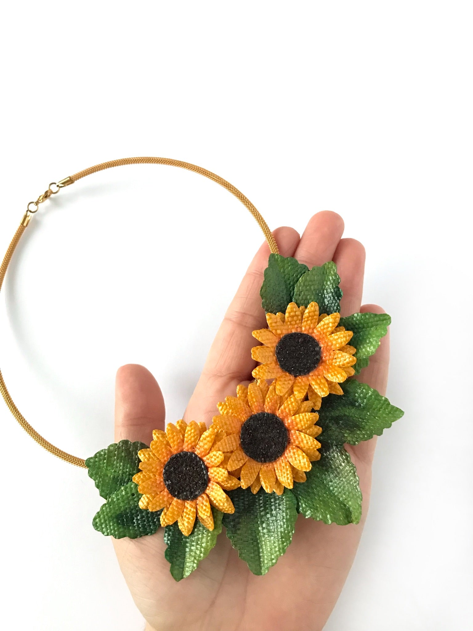 SUNFLOWER NECKLACE