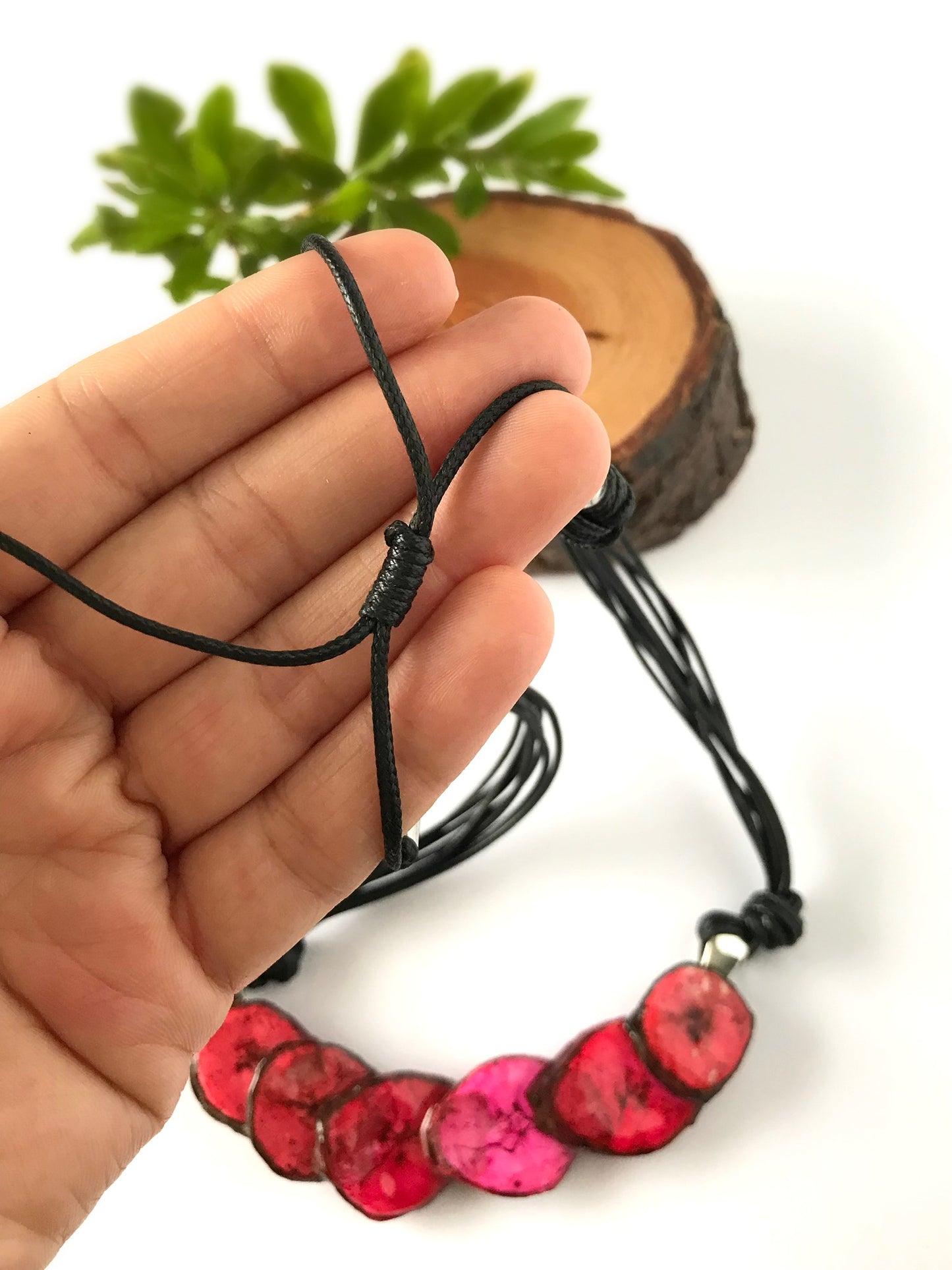 ARAWAK NECKLACE | VR Seeds and Fruits 