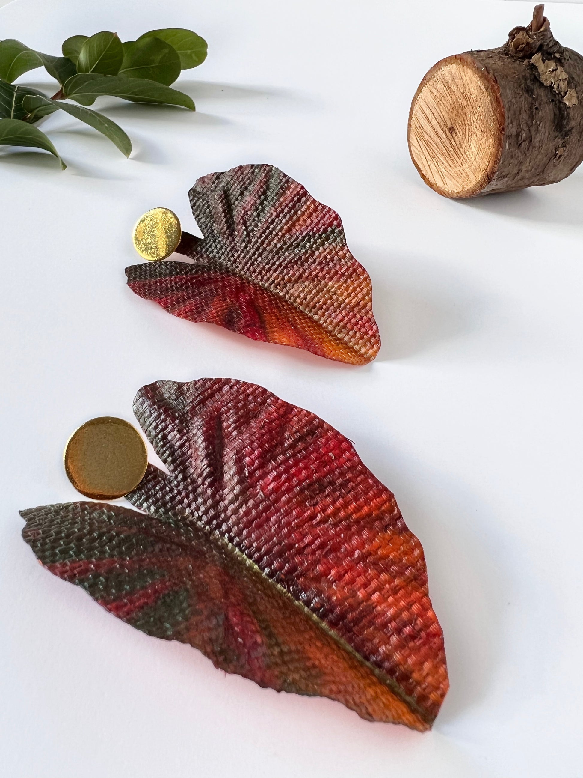 HEART LEAF EARRINGS | VR Seeds and Fruits